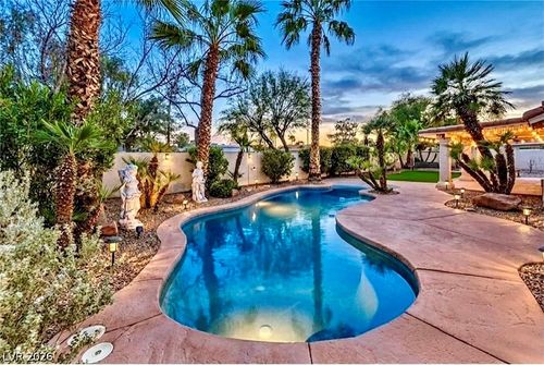 5105 Gentle River Ave, Las Vegas, NV, 89130-2932 | Card Image