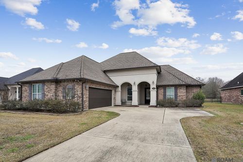 4110 Union Dr, Addis, LA, 70710-2405 | Card Image