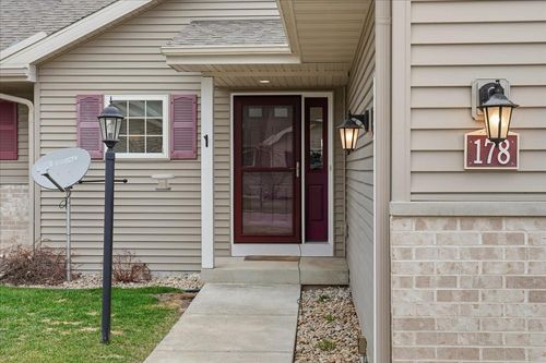 178 Elliott Ln, Oregon, WI, 53575-2950 | Card Image