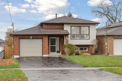 63 Townline Rd S, House other with 3 bedrooms, 2 bathrooms and 5 parking in Courtice ON | Image 1