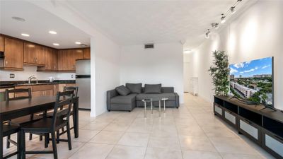 316-C - 1967 S Ocean Boulevard Boulevard, Condo with 1 bedrooms, 1 bathrooms and null parking in Lauderdale By The Sea FL | Image 2