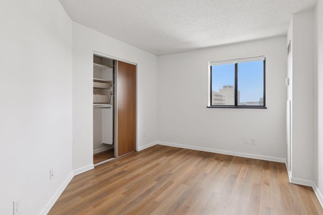 UNIT-1002 - 78 10 Th St E, Condo with 2 bedrooms, 1 bathrooms and null parking in Saint Paul MN | Image 21