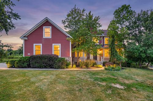 12 Brewster Ct, Washingtonville, NY, 10992-1023 | Card Image