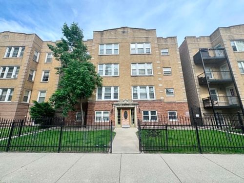 gs-6115 N Claremont Ave, Chicago, IL, 60659-5223 | Card Image