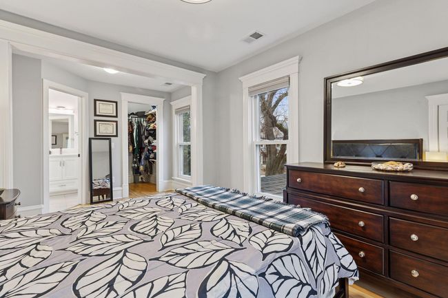 2735 Colfax Ave S, House other with 3 bedrooms, 3 bathrooms and null parking in Minneapolis MN | Image 31