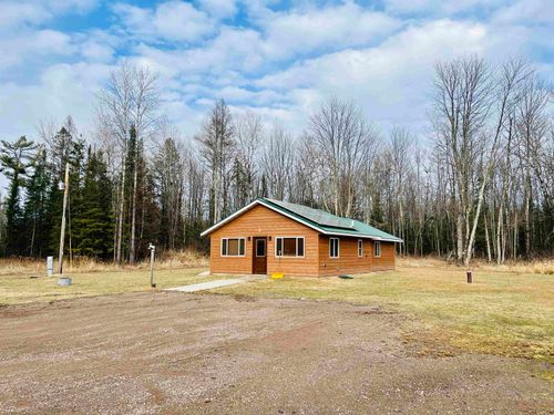 W5817 Old 8 Rd W, PRENTICE, WI, 54556-9138 | Card Image