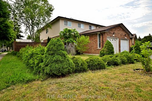 2720 Windjammer Rd, Mississauga, ON, L5L1T7 | Card Image