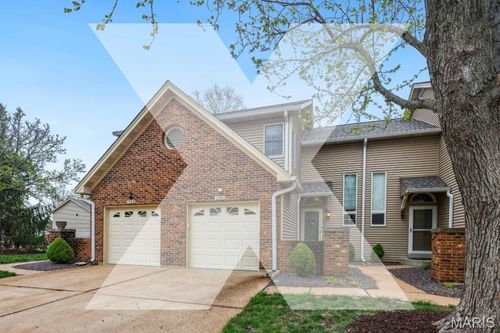 1743 Blue Oak Dr, Chesterfield, MO, 63017-4632 | Card Image
