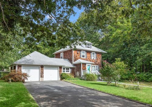 468 Main St, Yaphank, NY, 11980-1507 | Card Image