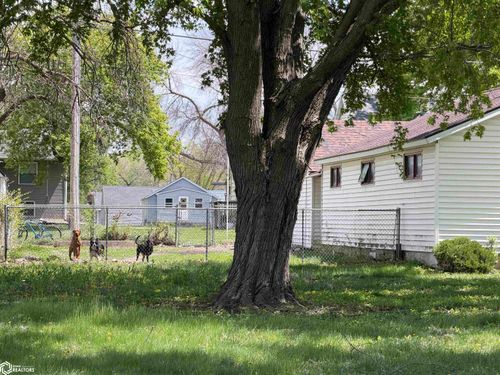 303 3rd Avenue North, Humboldt, IA, 50548 | Card Image