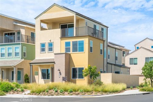 187 Yugen, Irvine, CA, 92618-1472 | Card Image