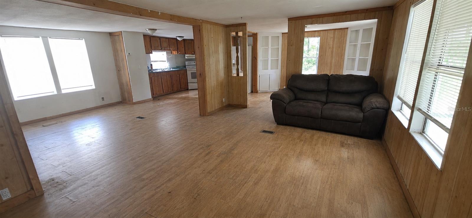 Residential in INTERLACHEN 2