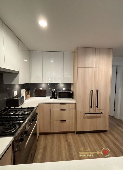 6-237 Ridgeway Ave, North Vancouver, BC, V7L0H6 | Card Image