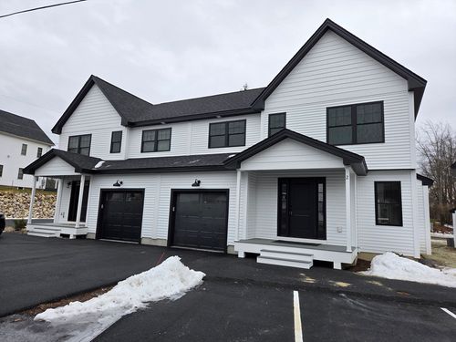 unit-2-711 Massachusetts Ave, Lunenburg, MA, 01462-1360 | Card Image