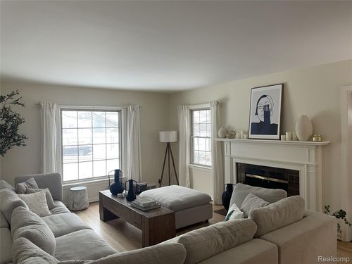 849 Maxwell Avenue Se, Grand Rapids, MI, 49506 | Card Image