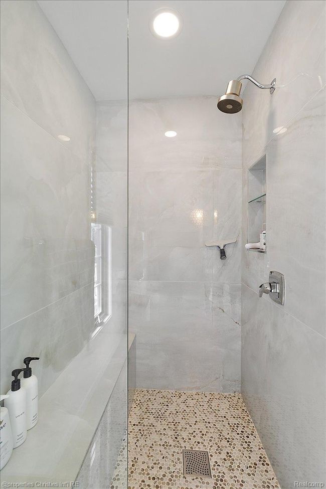 73-706 Great Oak-73.jpg | Image 33