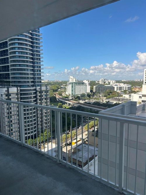 1613-1250 S Miami Avenue, Miami, FL, 33130 | Card Image