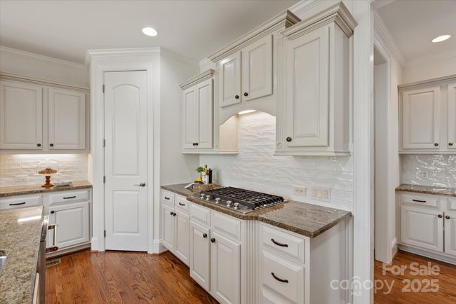 7507 Meadowgate Ln, House other with 5 bedrooms, 5 bathrooms and null parking in Marvin NC | Image 8