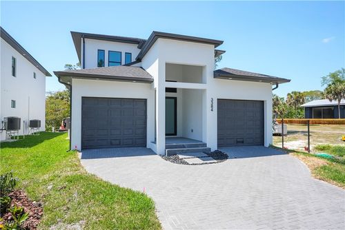 3384 Canal St, NAPLES, FL, 34112-5914 | Card Image