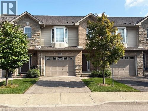 16-25 Ivybridge Dr, Stoney Creek, ON, L8E0A5 | Card Image