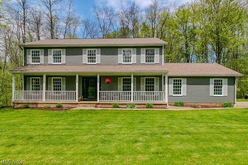16730 Brigadoon Dr, Chagrin Falls, OH, 44023-1202 | Card Image