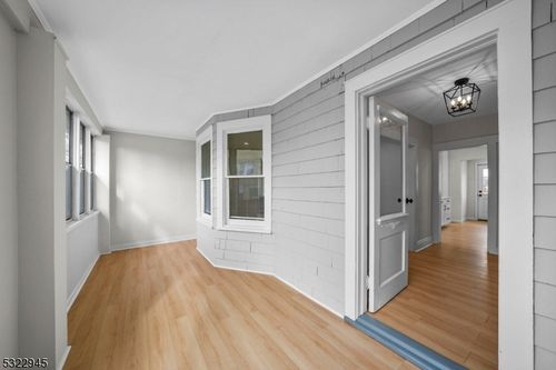 501 Centennial Ave, Cranford, NJ, 07016-3427 | Card Image