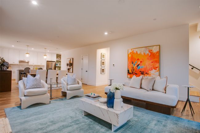 APT-1006 - 7207 Gaston Ave, Condo with 2 bedrooms, 3 bathrooms and null parking in Dallas TX | Image 8