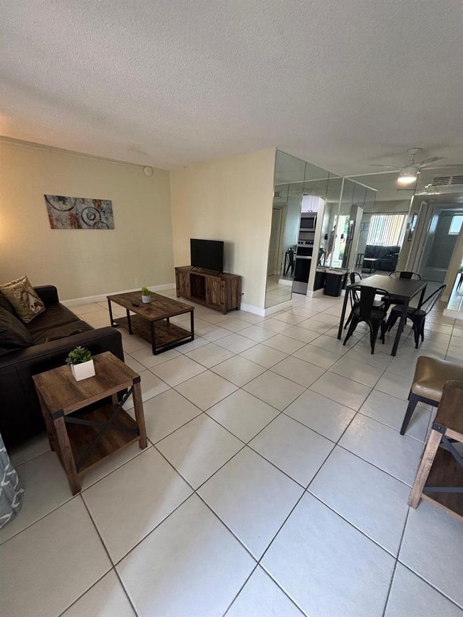 APT-202 - 2131 Ne 41 St St, Condo with 1 bedrooms, 1 bathrooms and null parking in Lighthouse Point FL | Image 11