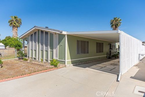 209 Flora Vista St, San Jacinto, CA, 92582-3121 | Card Image