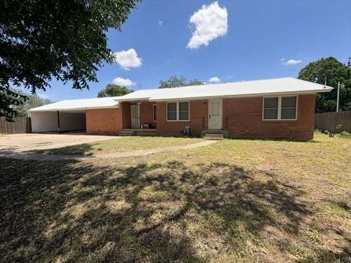 2108 Vine St, Colorado City, TX, 79512-3233 | Card Image