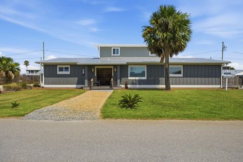 111 14th St, Mexico Beach, FL, 32456-7042 | Card Image