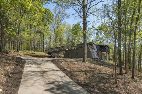 7711 Steeplechase Ct, Nashville, TN, 37221-1021 | Card Image