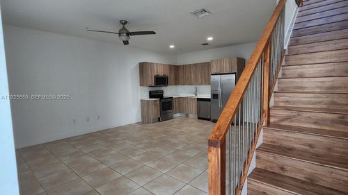 unit-4-460 Ne 35th Ct, Oakland Park, FL, 33334-2168 | Card Image