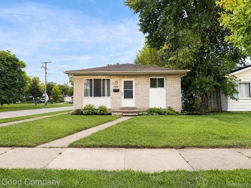 656 E Hudson Ave, Madison Heights, MI, 48071-4076 | Card Image