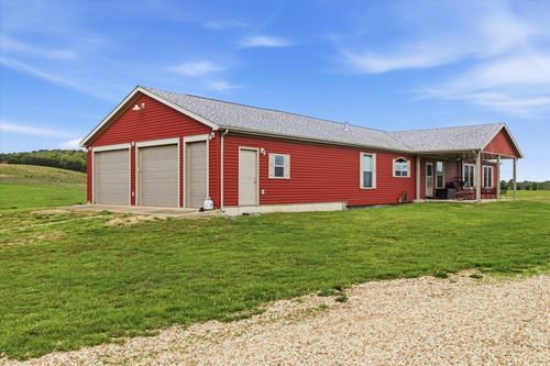 9 Meal Ranch Rd, Theodosia, MO, 65761-5370 | Card Image