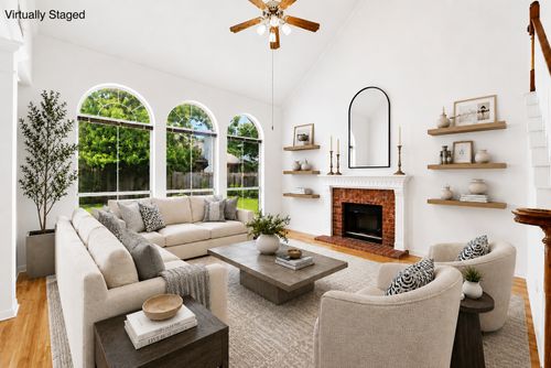 12700 Picket Rope Ln, Austin, TX, 78727-4573 | Card Image