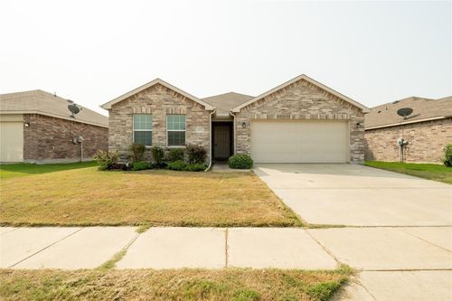 5829 Mountain Bluff Dr, Fort Worth, TX, 76179-7222 | Card Image