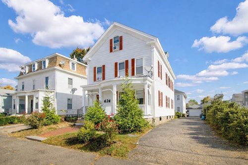 37 Benefit St, Worcester, MA, 01610-1799 | Card Image