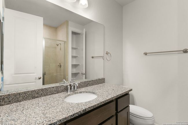 948 Nolte Bnd, House other with 3 bedrooms, 3 bathrooms and null parking in Seguin TX | Image 32