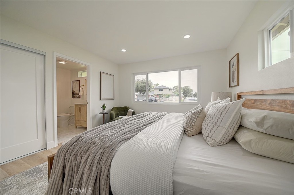 Residential in Santa Ana 5