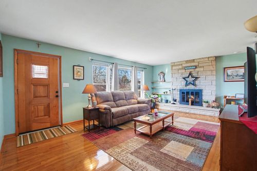 12009 Hickory Grove Dr, Independence, KY, 41051-9764 | Card Image