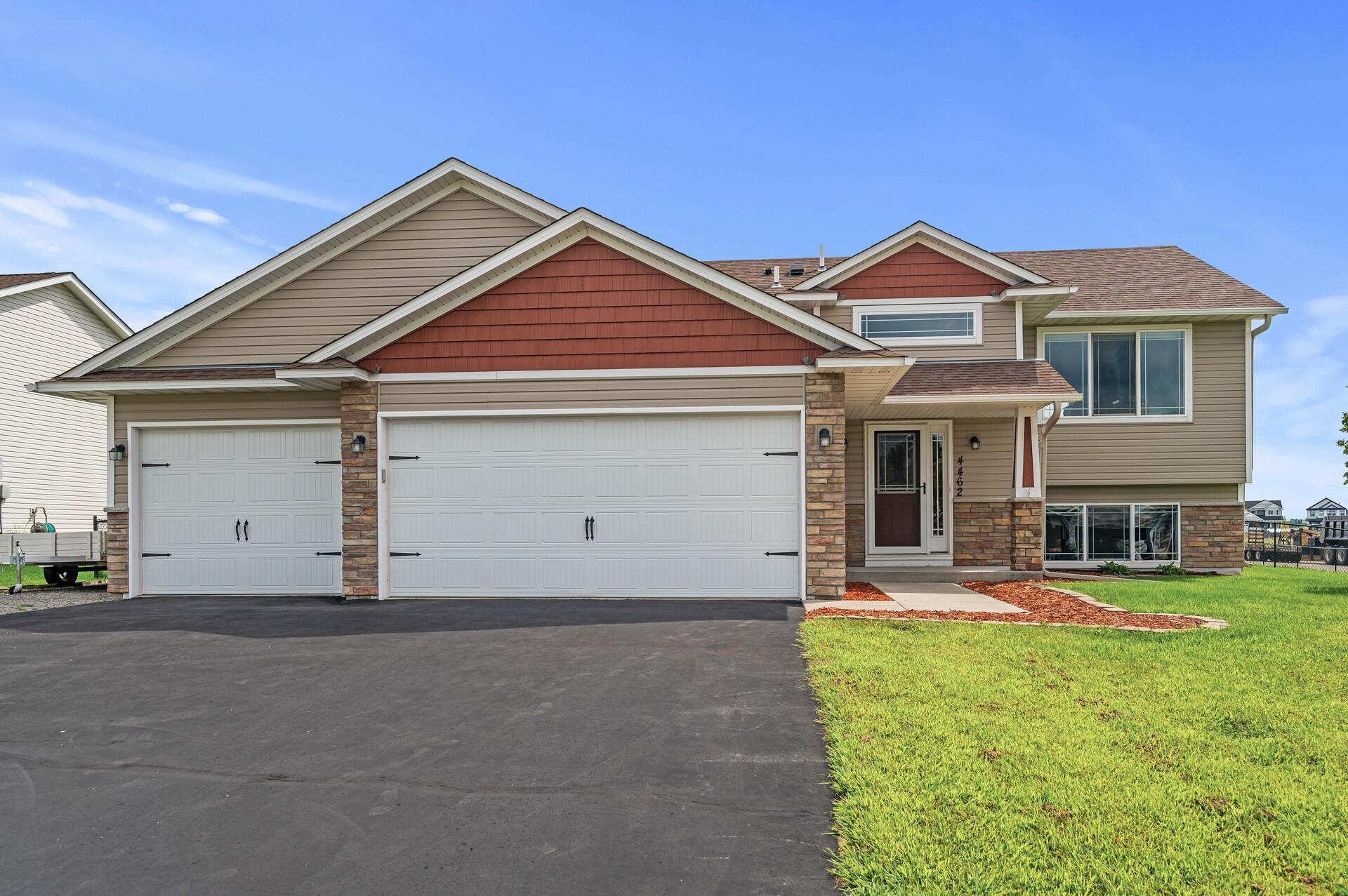 87th St, Monticello, MN 55362