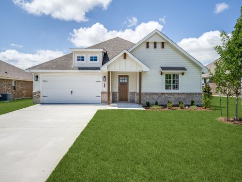 4712 Elite Dr, Sanger, TX, 76266-1762 | Card Image