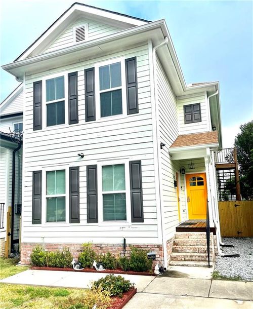 7411 Pitt St, New Orleans, LA, 70118-3618 | Card Image