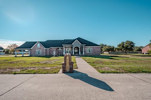 9018 Water Point Dr, Beach City, TX, 77523-9805 | Card Image