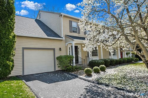 15-15 Cambridge Dr, Madison, CT, 06443-3016 | Card Image