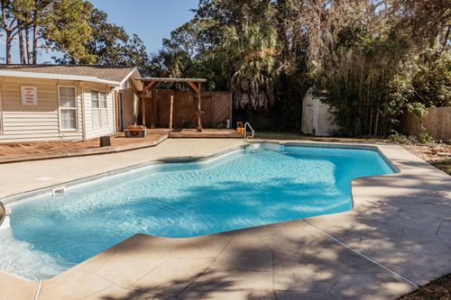 410 Tanglewood Dr, Fort Walton Beach, FL, 32547-2918 | Card Image