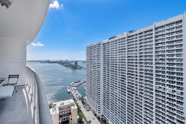 APT-3106 - 1750 Bayshore Dr, Condo with 1 bedrooms, 1 bathrooms and null parking in Miami FL | Image 5