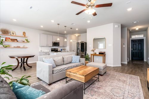 unit-b-17103B Crane Fly Dr, Pflugerville, TX, 78660-6961 | Card Image