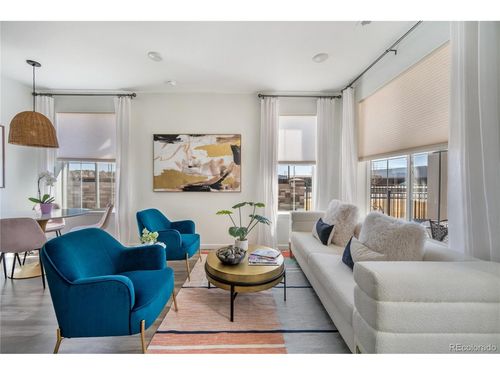 1828 S Poplar Ct, Denver, CO, 80224-2216 | Card Image